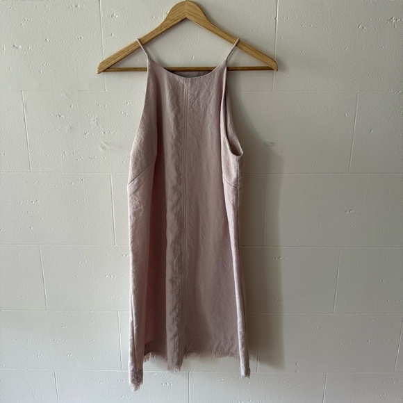 Evie Boutique Linen Blend Shift Dress - Picture 9 of 9